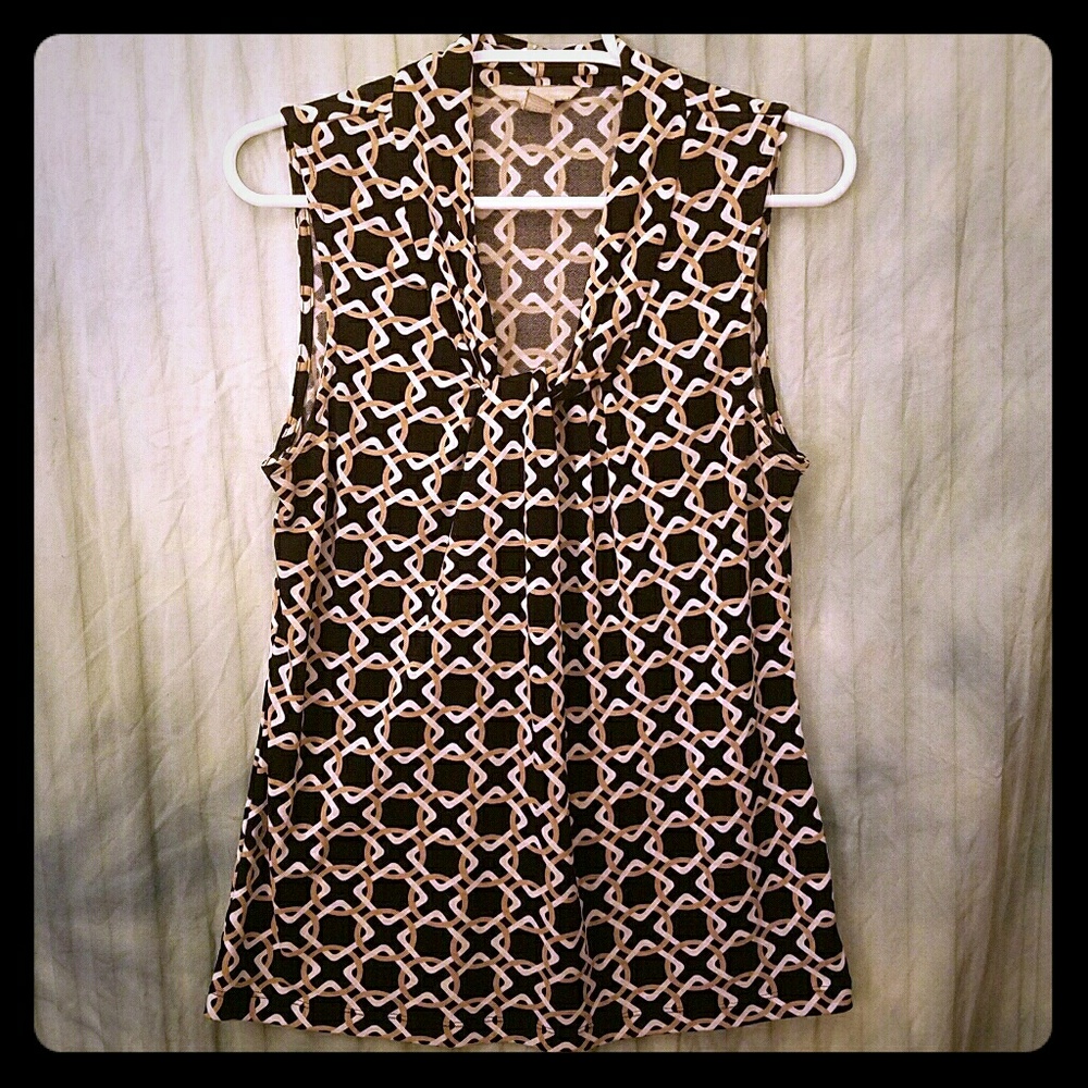 Banana Republic sleeveless black tan and cream top